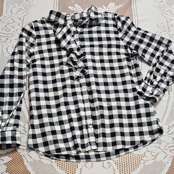 Banana Republic Tops - Banana Republic Black and White Plaid Button-Down Shirt 100% Cotton